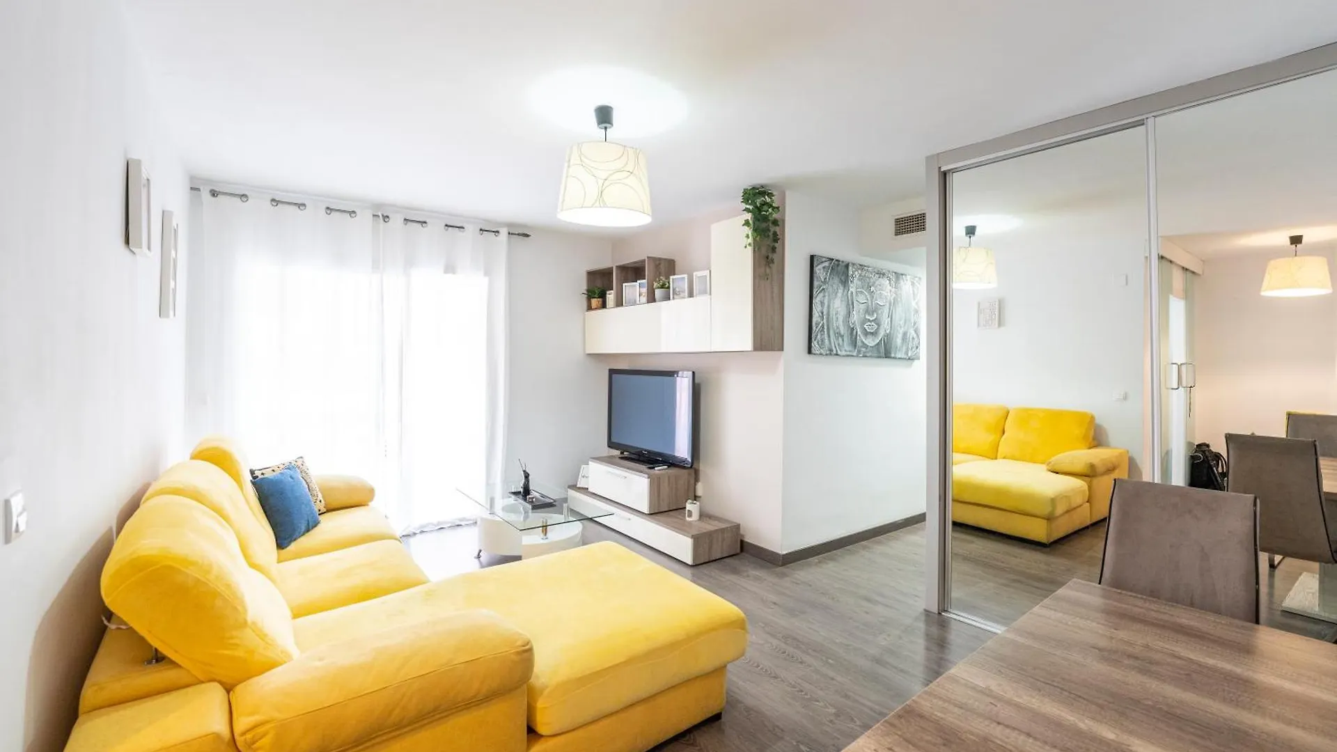 Apartament Ludy'S Vialia Center Malaga