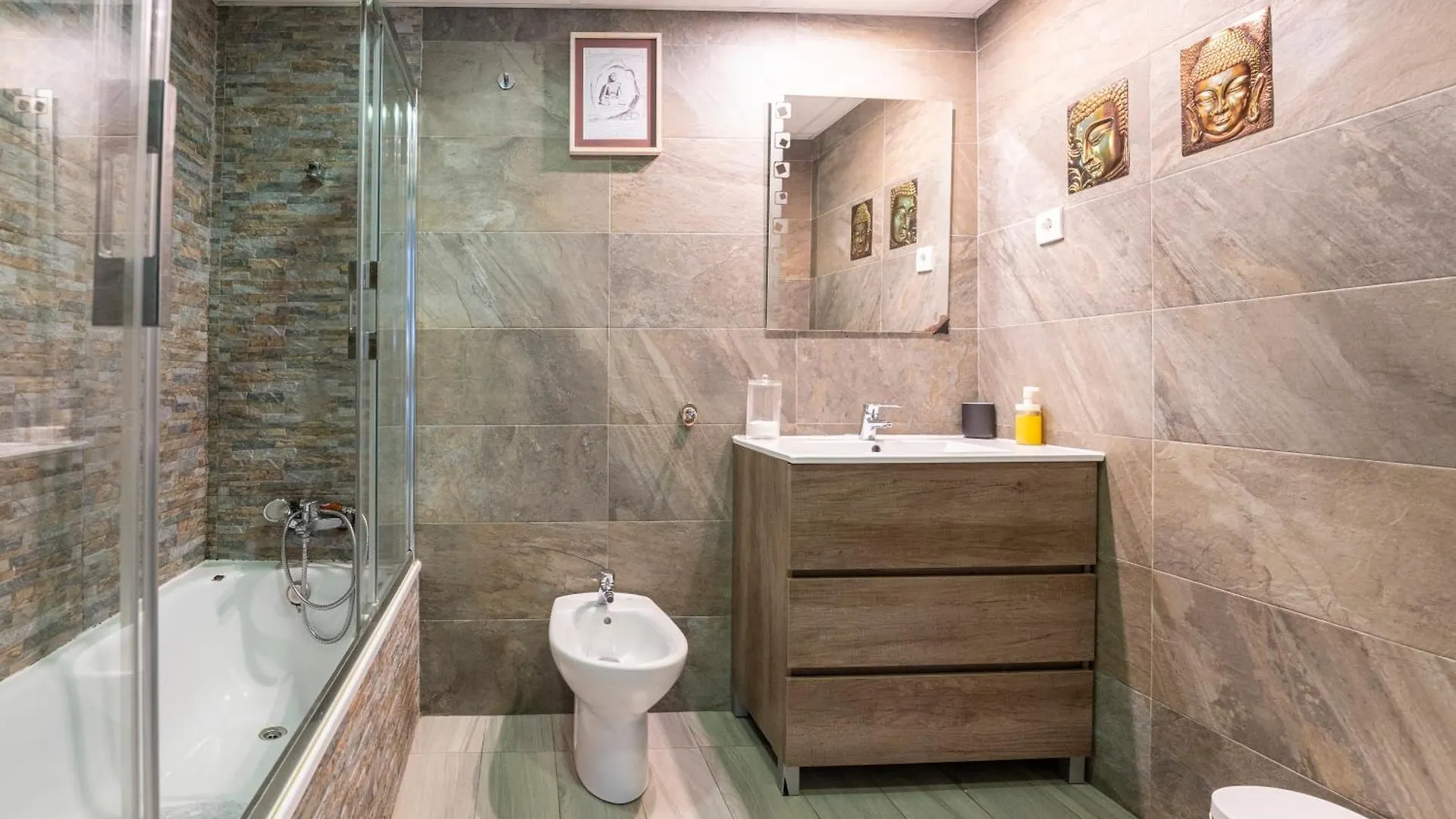 Apartament Ludy'S Vialia Center Malaga Apartment